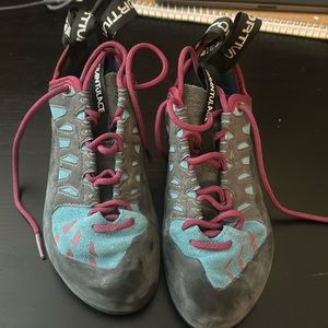 From MEC (Mountain Equipment Company) bought the climbing shoes